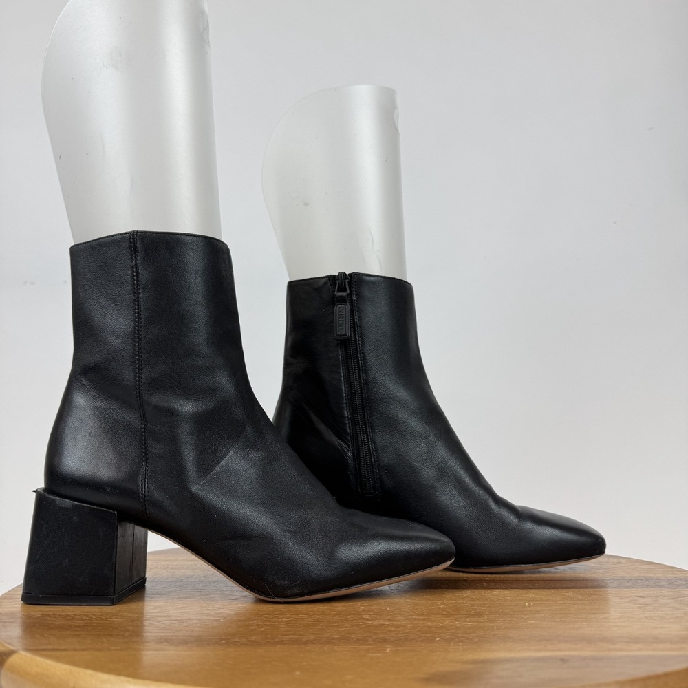 Womens Vince Kaye Black Leather Zip Heeled Comfort Ankle Booties Size 7 M GUC